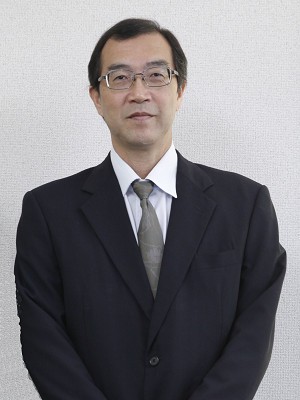 スタッフ 小武海