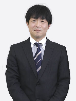 スタッフ 下村 英也